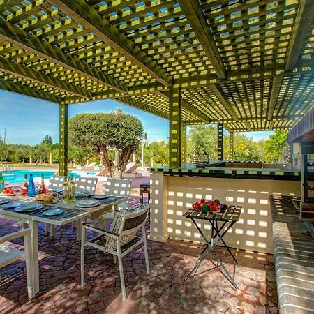Astarte Villas - Istar Villa With Tennis Court Makhairádhon Esterno foto