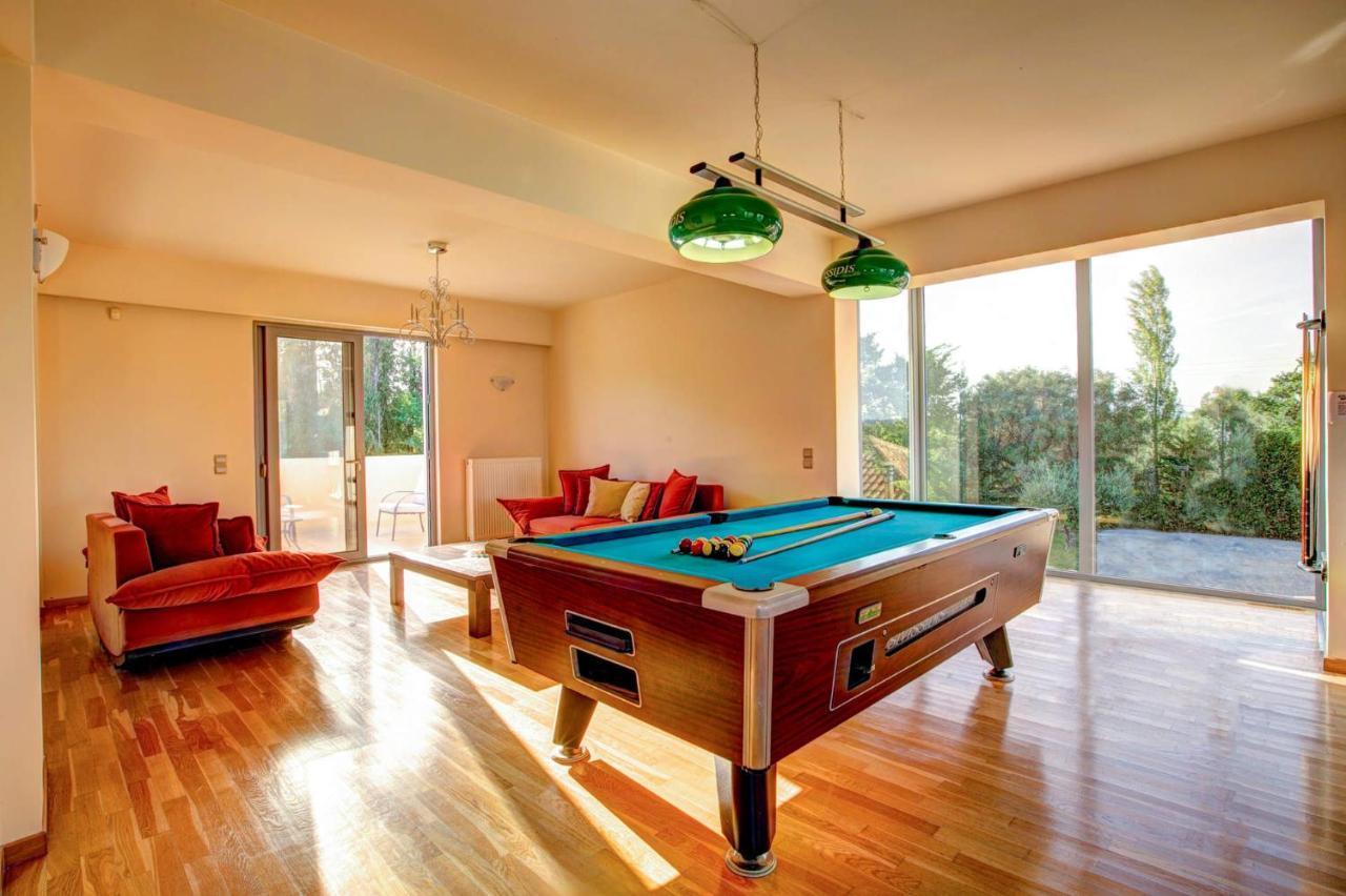 Astarte Villas - Istar Villa With Tennis Court Makhairádhon Esterno foto